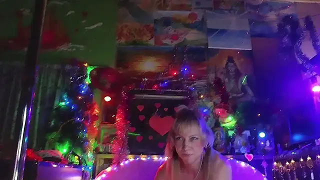 Alexa Cosmic online show from 02/03/25, 10:11