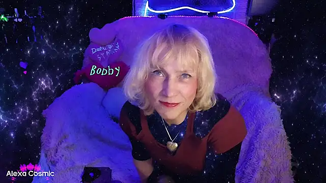 Alexa Cosmic online show from 04/19/26, 01:06