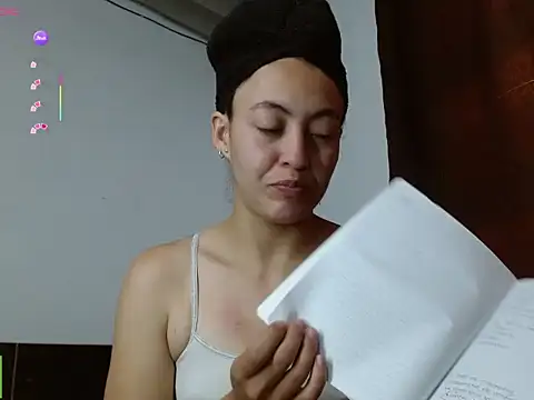 Olivia Bright online show from 05/06/26, 08:24