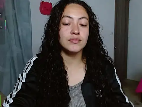 Olivia Bright online show from 03/15/26, 12:06