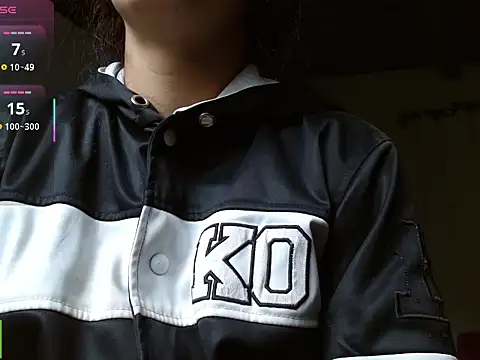 Snapshot of Olivia_Bright chatting on 02/10/26, 04:17 Olivia Bright online show from 02/10/26, 04:17