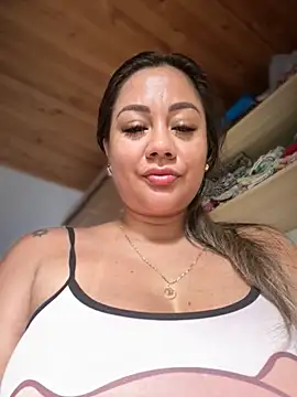 ValeryGrey online show from 11/13/25, 12:31