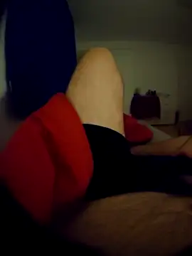 Snapshot of anonymus9006 chatting on 09/18/25, 08:12 anonymus9006 online show from 09/18/25, 08:12