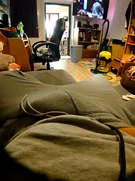 anonymus9006 online show from 04/28/26, 03:05