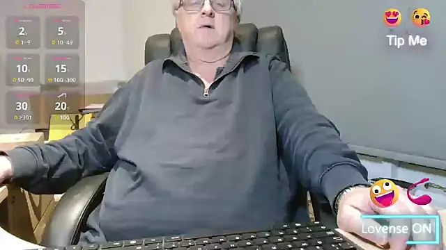 bigbadjon69 online show from 03/11/25, 04:41