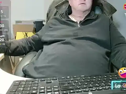 Snapshot of bigbadjon69 chatting on 02/19/26, 04:48 bigbadjon69 online show from 02/19/26, 04:48