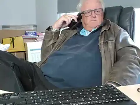 bigbadjon69 online show from 09/23/25, 04:03