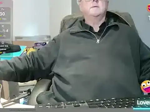 Snapshot of bigbadjon69 chatting on 01/07/26, 02:44 bigbadjon69 online show from 01/07/26, 02:44