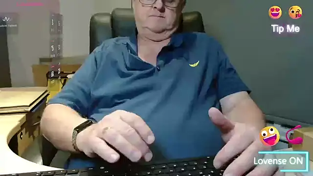 bigbadjon69 online show from 02/12/25, 04:12