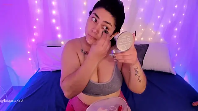 lucy26  online show from 10/16/25, 02:20