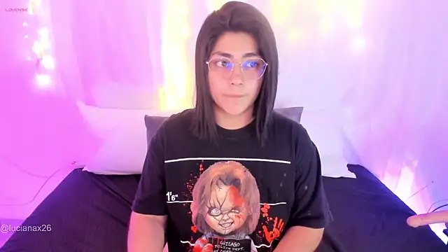 lucy26  online show from 10/12/25, 02:57