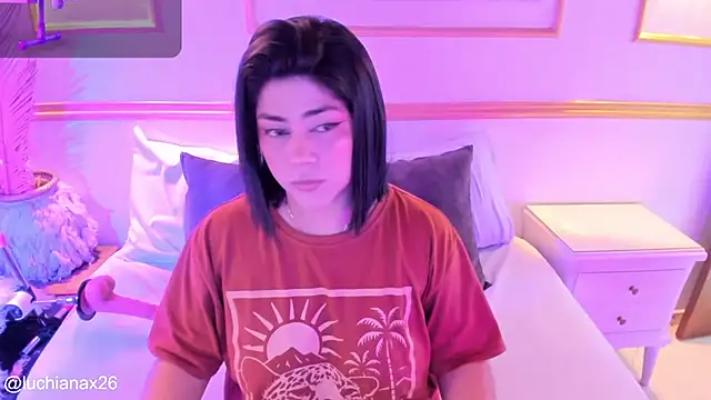 lucy26  online show from 09/12/25, 02:23