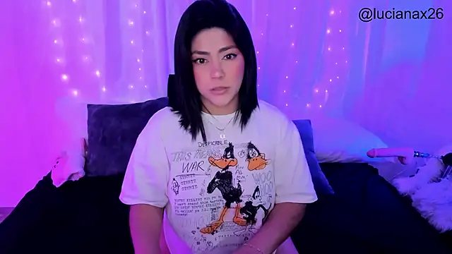 lucy26  online show from 11/04/25, 02:59