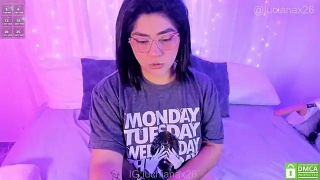 lucy26  online show from 12/19/25, 01:42