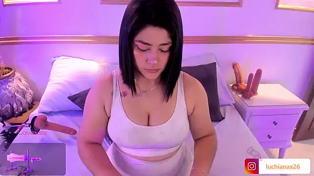 lucy26  online show from 09/10/25, 02:21