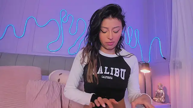 Sofly s online show from 09/09/25, 12:03