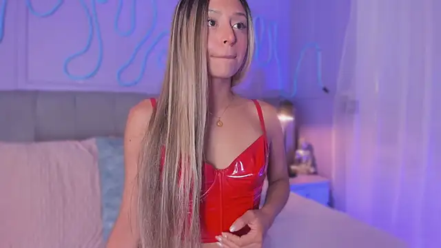 Sofly s online show from 10/01/25, 11:58