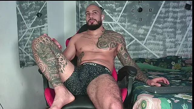 leonidas 18k online show from 12/01/25, 03:40