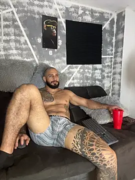 leonidas 18k online show from 03/06/26, 04:13