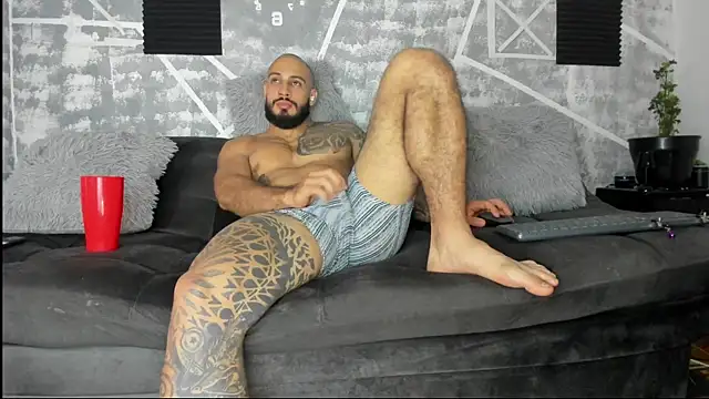 leonidas 18k online show from 04/22/26, 02:18