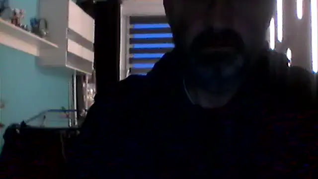 Paul10112 online show from 11/02/25, 04:01