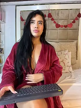 Victoria adaams online show from 02/07/25, 10:52