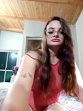 Emmacut online show from 10/18/25, 04:31