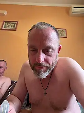 Snapshot of GHsveter chatting on 06/20/26, 10:31 GHsveter online show from 06/20/26, 10:31