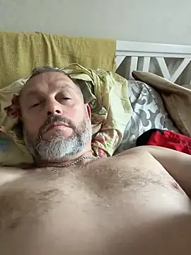 Snapshot of GHsveter chatting on 06/11/26, 04:42 GHsveter online show from 06/11/26, 04:42