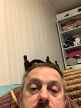 GHsveter online show from 10/12/25, 10:27