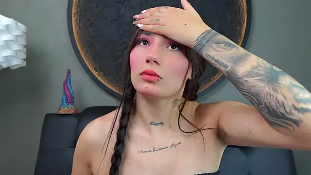 miss sharlotte18 online show from 03/26/26, 06:06