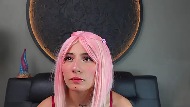 miss sharlotte18 online show from 02/21/26, 07:49