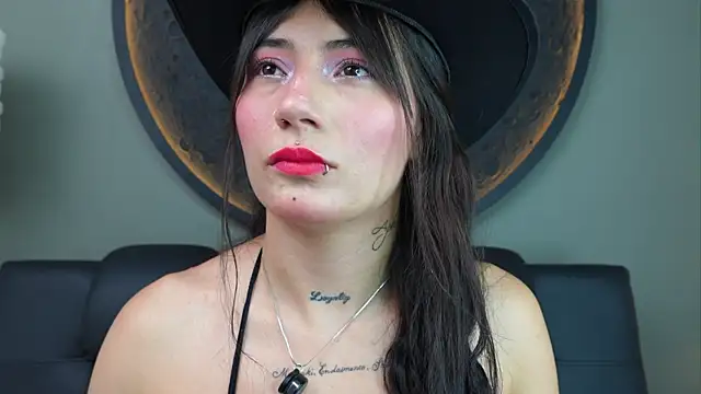 miss sharlotte18 online show from 10/07/25, 06:09