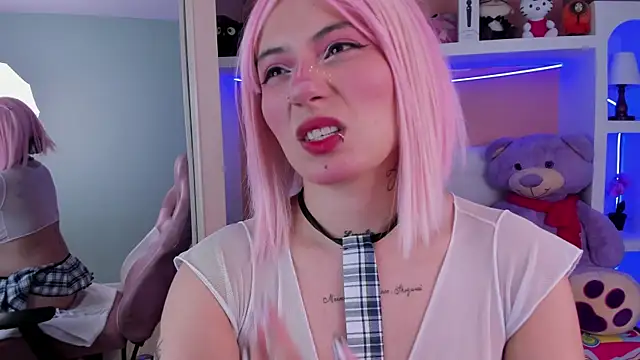 miss sharlotte18 online show from 04/14/26, 11:04