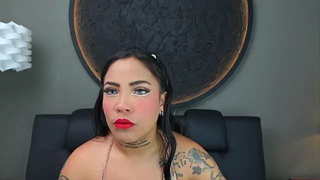 Snapshot of miss_vaiolette chatting on 10/03/25, 11:01 miss vaiolette online show from 10/03/25, 11:01