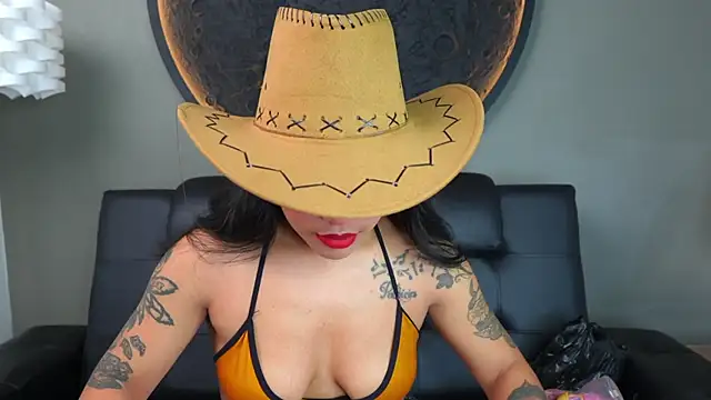 miss vaiolette online show from 03/14/26, 11:05