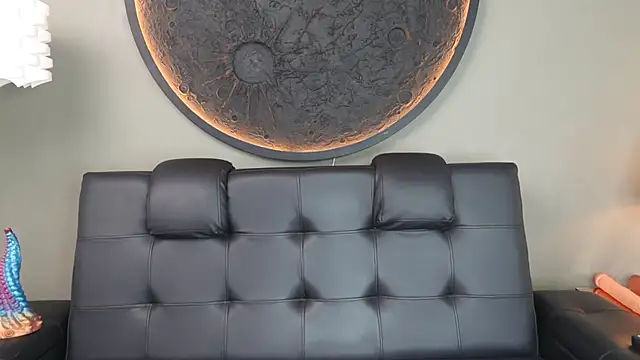 miss vaiolette online show from 01/12/26, 11:06