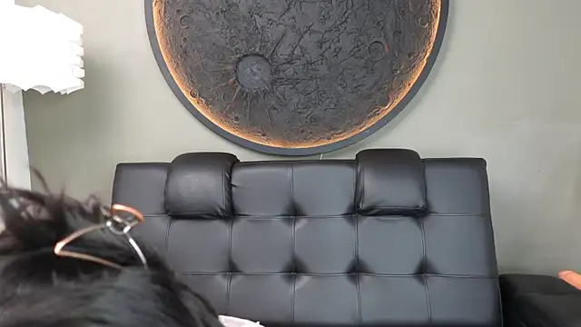 miss vaiolette online show from 03/27/26, 11:11