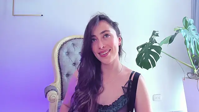 Amatiista online show from 10/25/25, 07:25