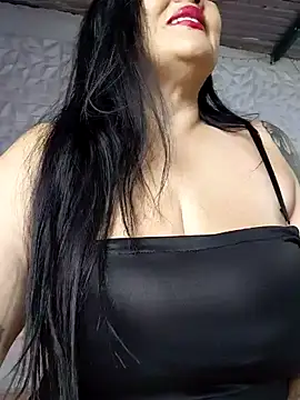 kittyhotass1 online show from 12/03/25, 10:47