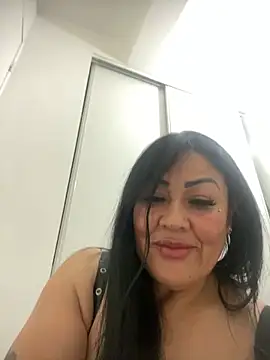 Snapshot of kittyhotass1 chatting on 01/31/25, 01:02 kittyhotass1 online show from 01/31/25, 01:02