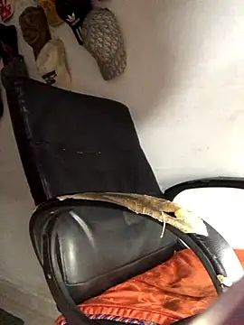 Snapshot of Cabetothepro chatting on 12/20/25, 04:04 Cabetothepro online show from 12/20/25, 04:04