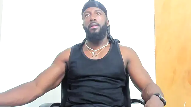 Snapshot of DaleHamilton chatting on 02/25/25, 07:49 DaleHamilton online show from 02/25/25, 07:49