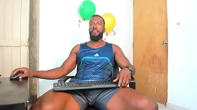 Snapshot of DaleHamilton chatting on 03/13/25, 05:18 DaleHamilton online show from 03/13/25, 05:18