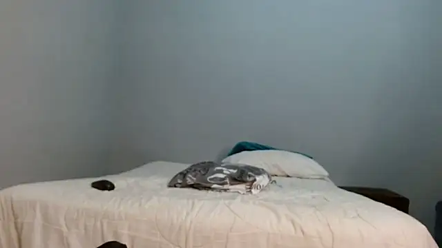 Darkvelvet01 online show from 12/23/25, 02:33