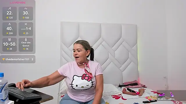 Mature Hard online show from 09/30/25, 09:21