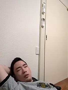 lioncake1221 online show from 05/31/26, 06:09