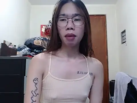 Snapshot of AsianFuckBuddies chatting on 10/06/25, 02:02 AsianFuckBuddies online show from 10/06/25, 02:02