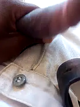 Snapshot of chef-dudi012 chatting on 02/17/26, 10:34 chef-dudi012 online show from 02/17/26, 10:34