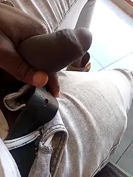 Snapshot of chef-dudi012 chatting on 02/19/26, 09:50 chef-dudi012 online show from 02/19/26, 09:50